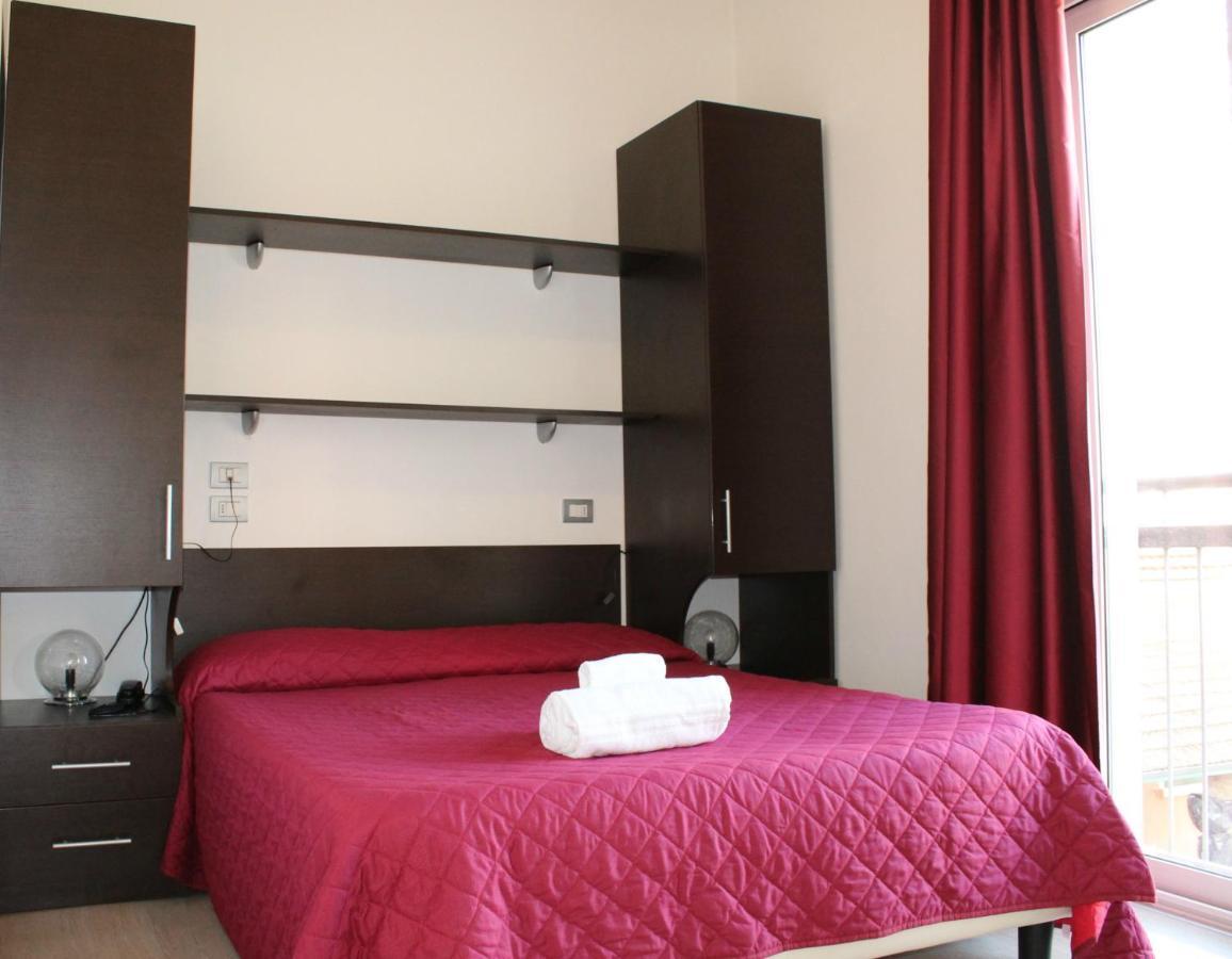 Hotel Morolli Rimini Exterior photo